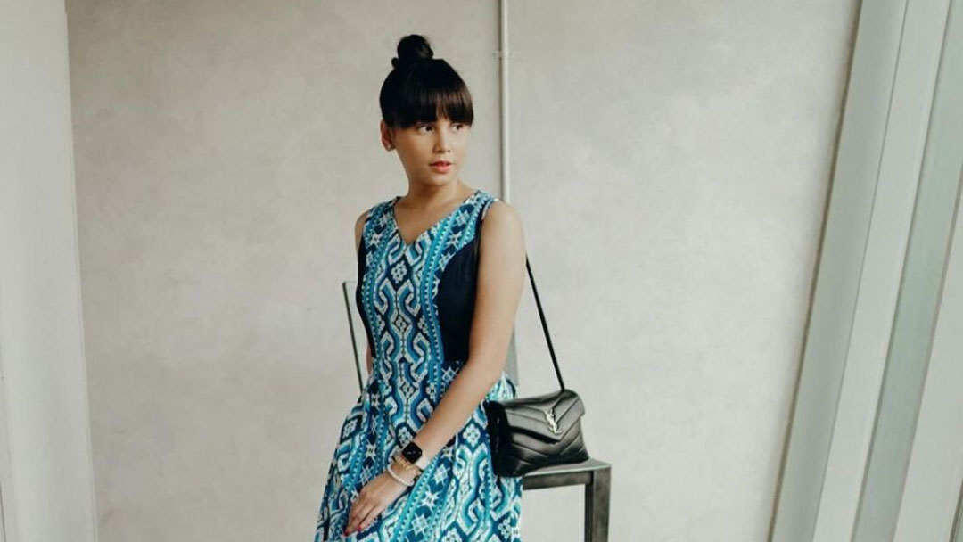 custom design batik