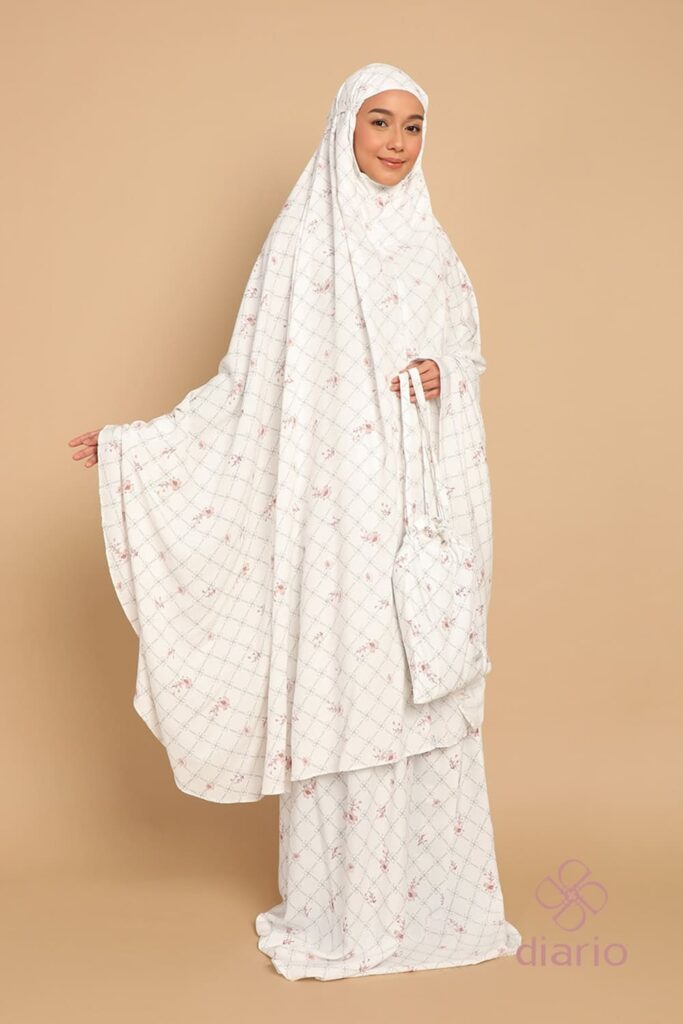 mukena-rayon-adem
