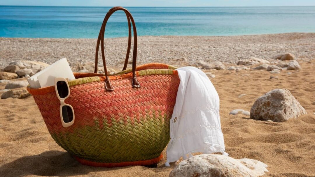 Tas Pantai