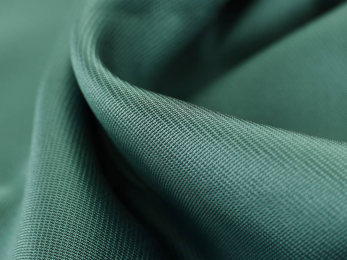 Bahan yang Populer Digunakan sebagai Seragam Polo Shirt