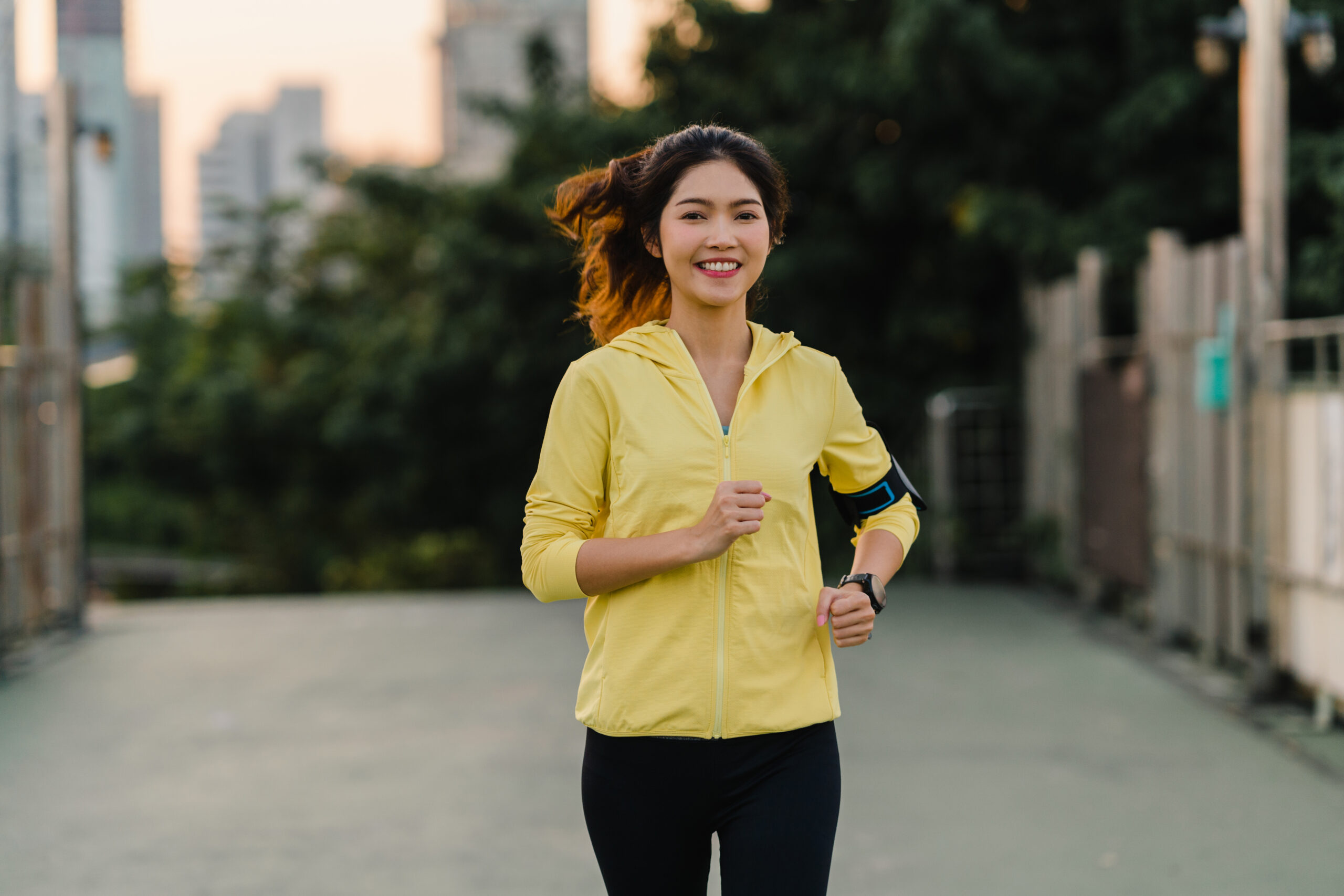 baju olahraga wanita